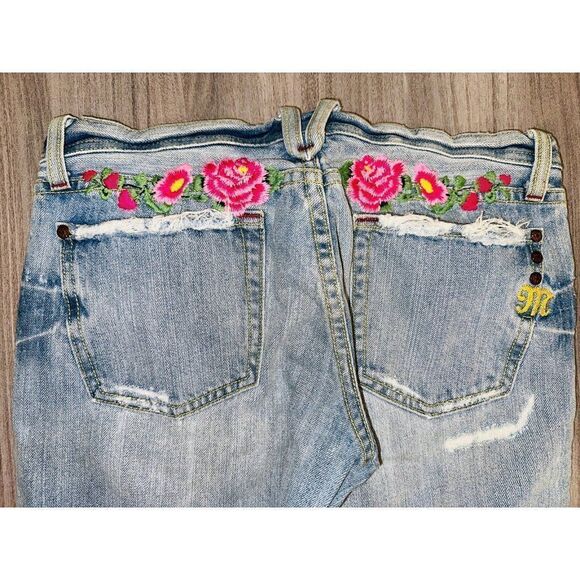 N5 Miss Me Jeans Flare embroidered Rose Low Rise Y2K Size 28 Distressed Boho - Picture 6 of 10